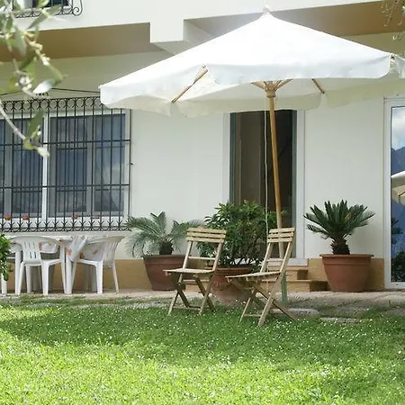 Del Benaco Villa *