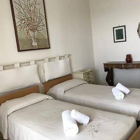 Del Benaco Villa *